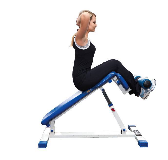 Упражнение скручивания на тренажере. тренировки для укрепления пресса