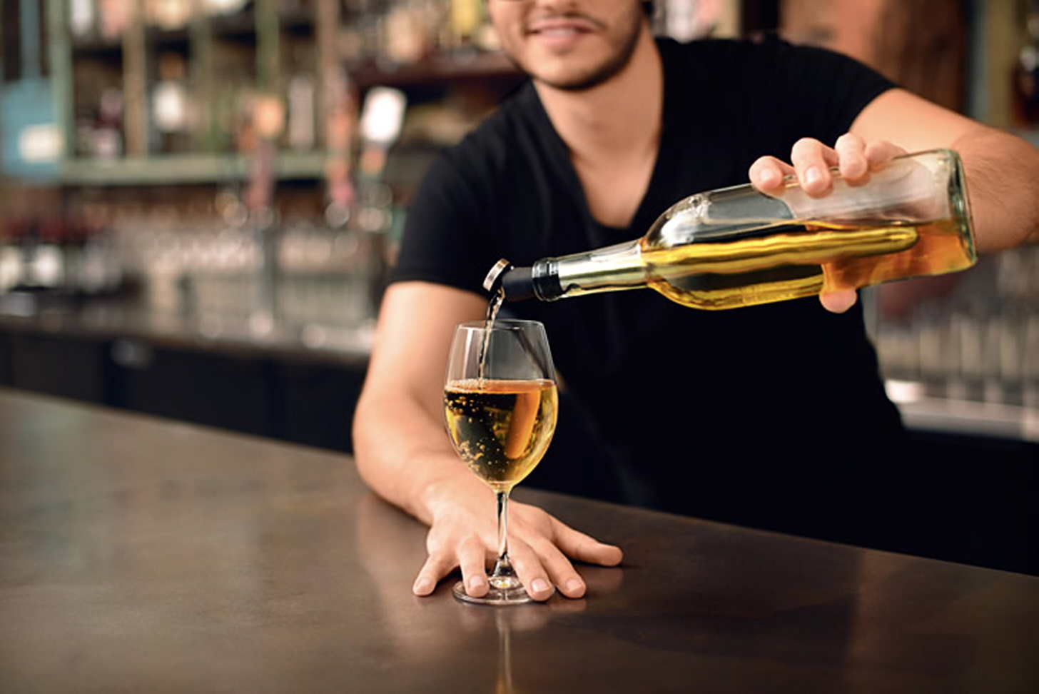 Хранение вина: правила, срок и где лучше всего