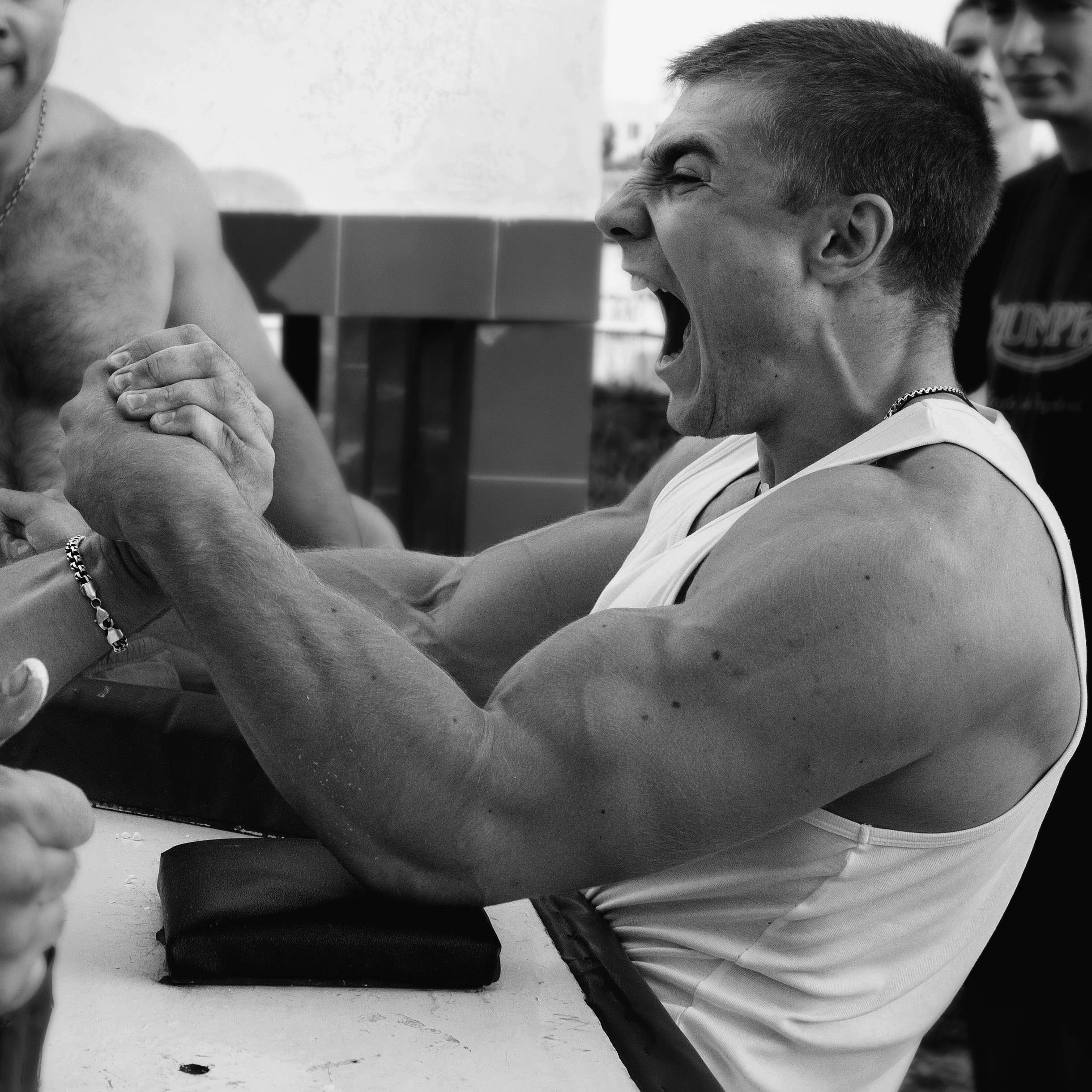 Правильная техника армрестлинга. секреты армрестлинга: техника движений, захват, позиция