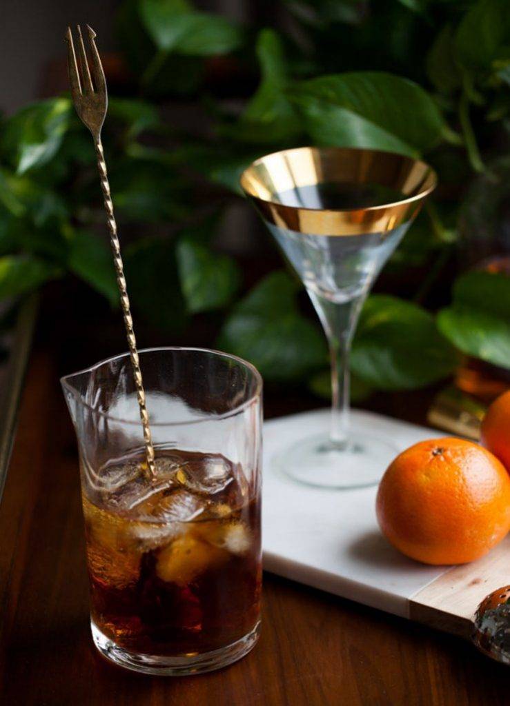 Коктейли с коньяком - лучшие идеи приготовления алкогольных напитков