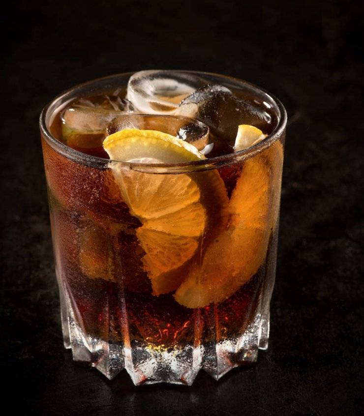 Коктейль виски с колой: пропорции, состав, тонкости приготовление. топ-5 оригинальных рецептов напитка!