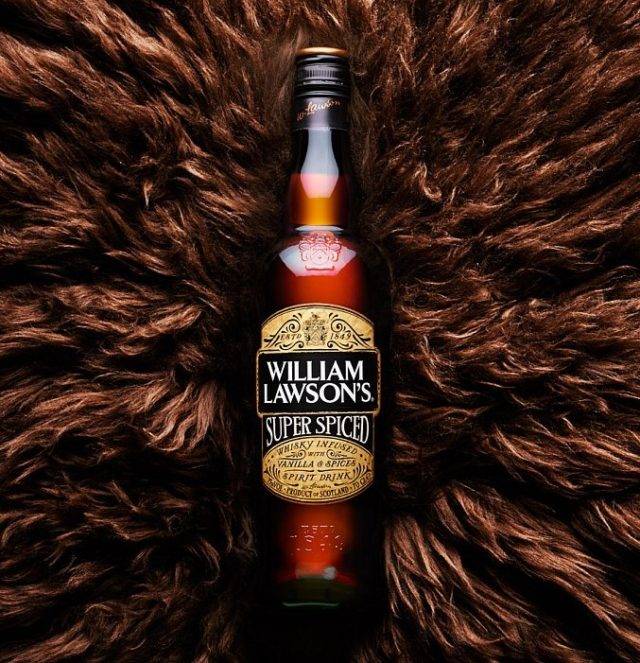 William lawson spiced. Вильям Лоусон спайси. Виски William Lawson's super Spiced. Виски Вильям Лоусонс пряный. Виски Вильям Лоусон спайси.