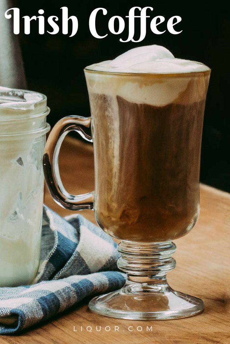 Коктейль ирландский кофе (irish coffee). ингредиенты: вода, сливки 33-35% , сахар коричневый