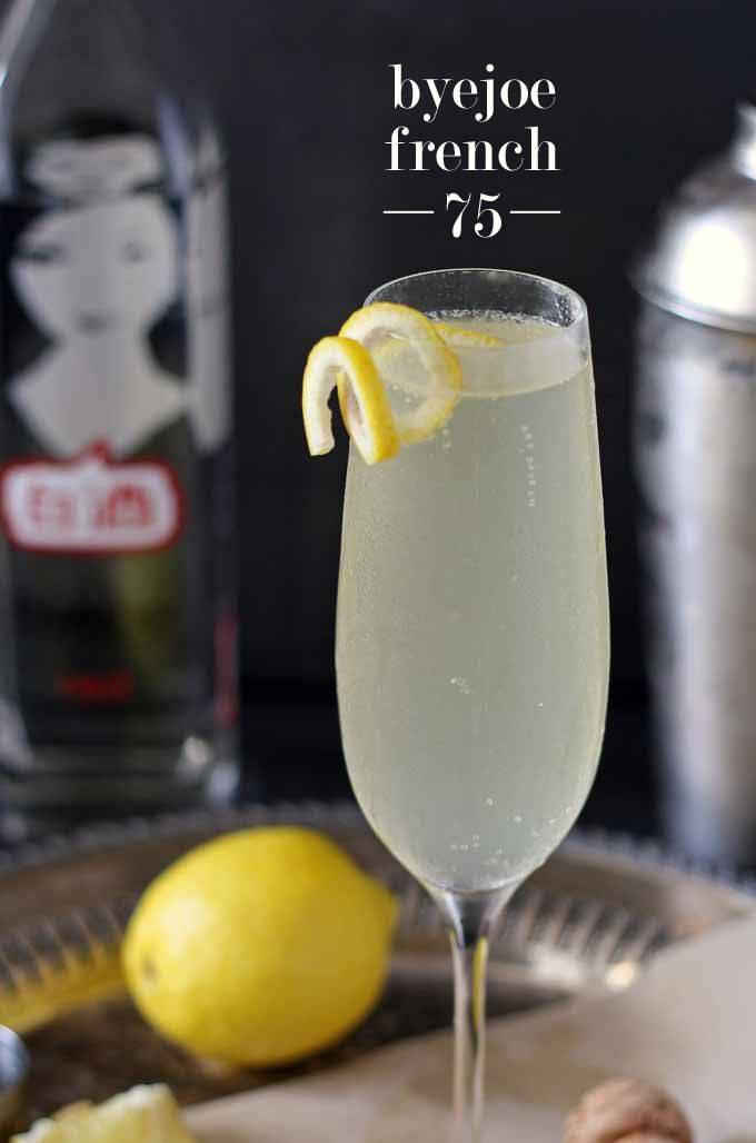 Френч 75 коктейль рецепт. Коктейль френч. French 75. Френч 75 коктейль. Коктейль France 75.