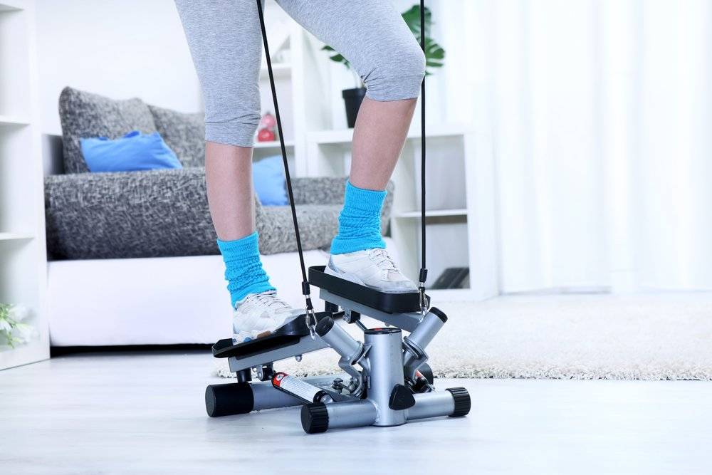 Тренажер степпер: польза для здоровья и похудения