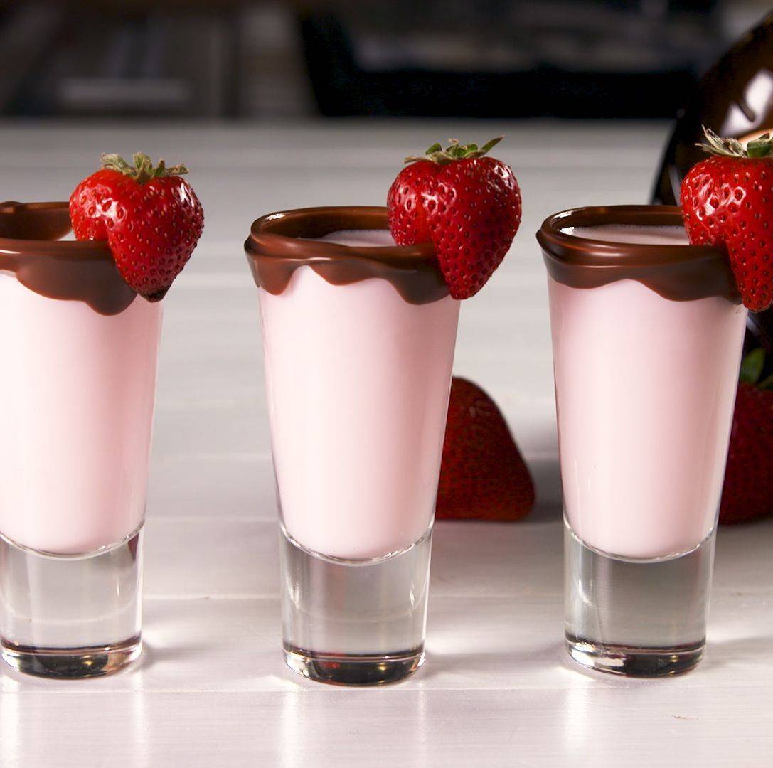 Разгрузочный день на смузи: правила, рецепты овощных, фруктовых, ягодных напитков на блендере, польза для похудения, противопоказания