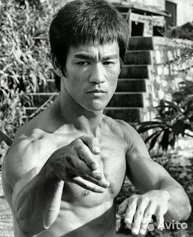 Упражнения для мышц от брюса ли