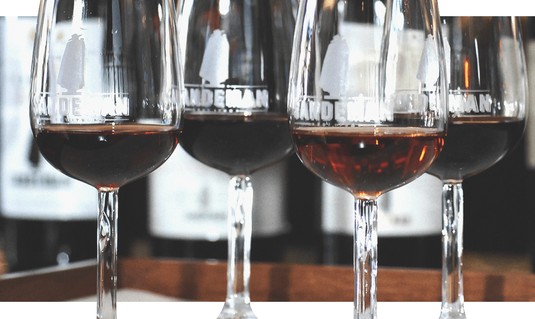 Как и с чем пить портвейн – секреты португальского вина