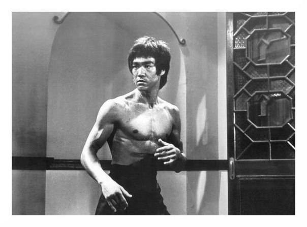 Читать "правила тренировок брюса ли. раскрой возможности своего тела" - ли брюс - страница 1 - литмир