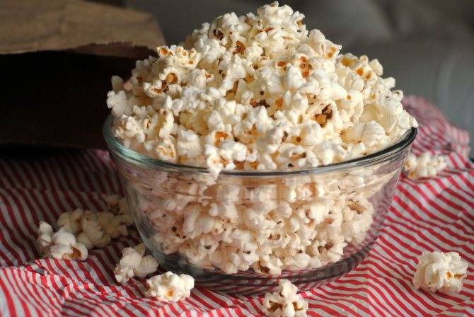 Попкорн: калорийность, польза и вред для организма человека, можно ли есть при похудении