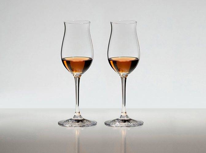 Как пить виски правильно: подача в разных бокалах, выбор закуски и добавок