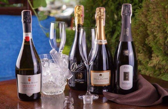 Токай вино: история, особенности производства, обзор видов, как и с чем пить + как отличить подделку