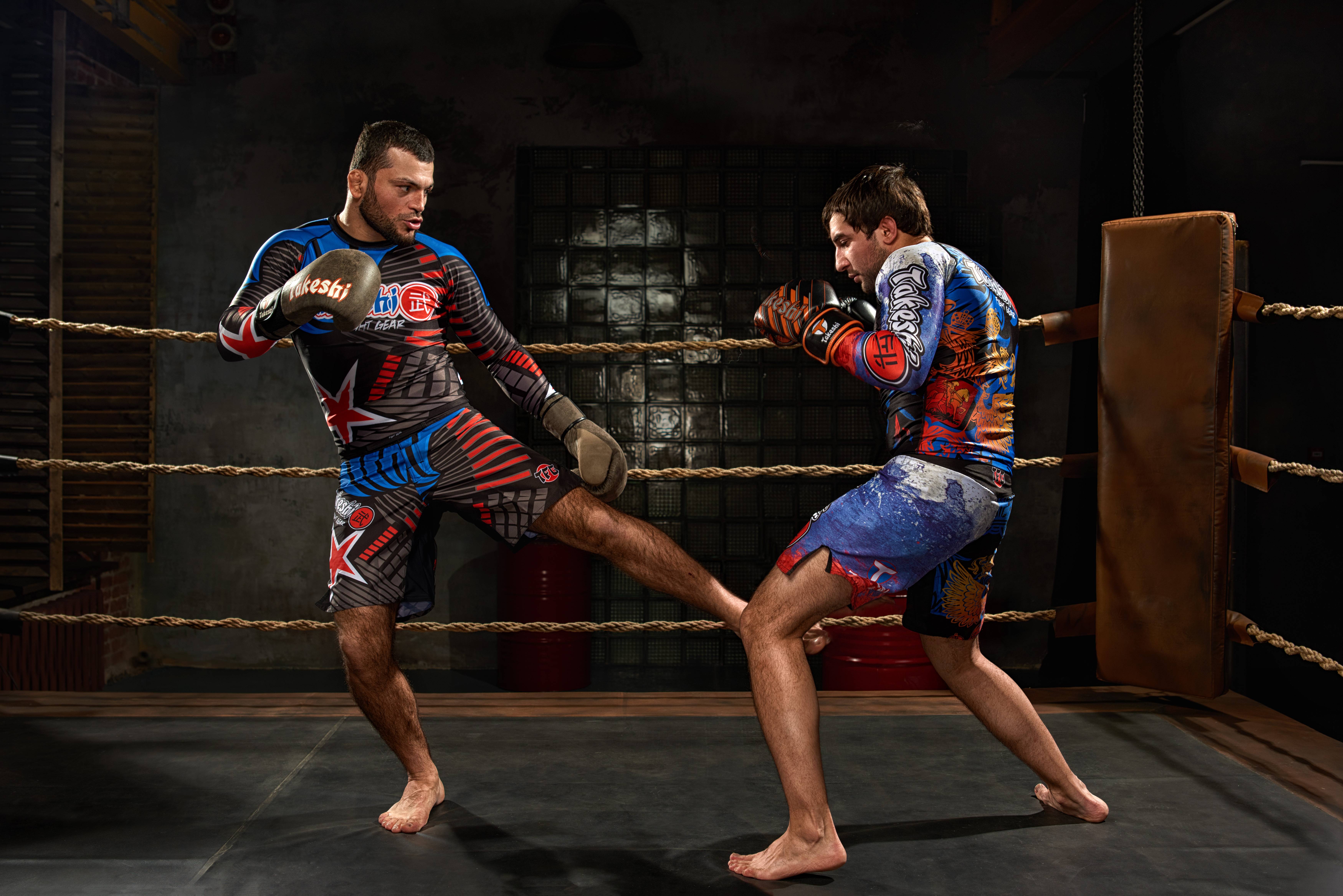 Тренировки по боксу: основные этапы, программа занятий, техника