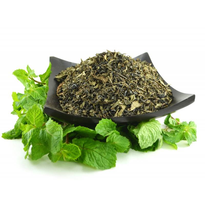 Зеленый чай для печени. Зеленый чай. Чай с мятой. Зеленый чай с мятой. Ферментированный зеленый чай.