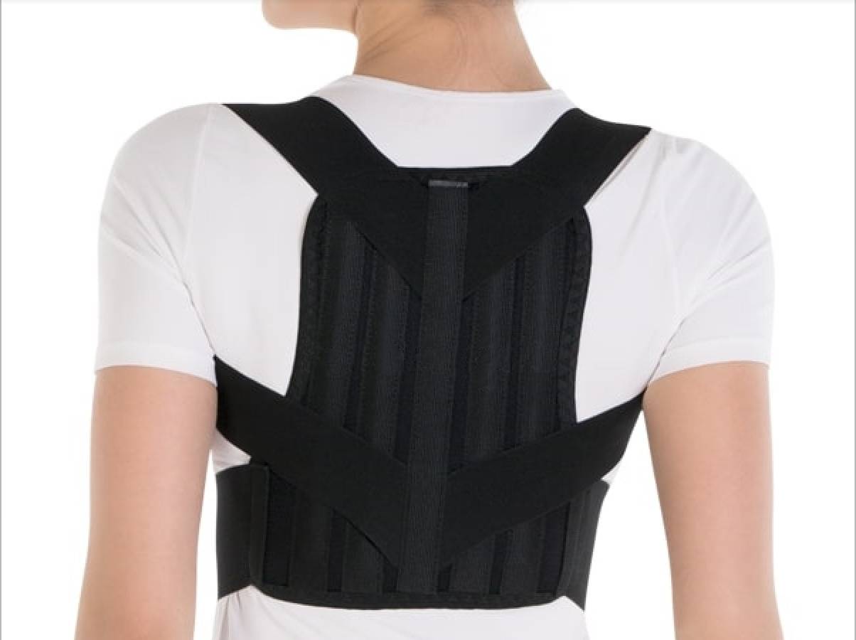 Корректор осанки для детей при сутулости. польза, показания