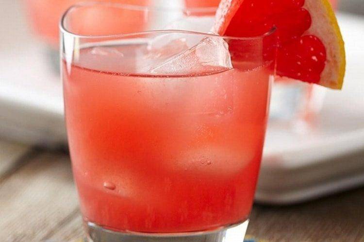 Домашние коктейли с водкой – простенько и со вкусом