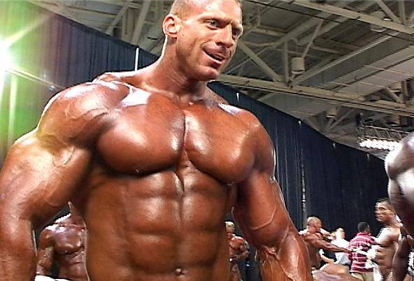 Умершие знаменитые бодибилдеры и другие спортсмены