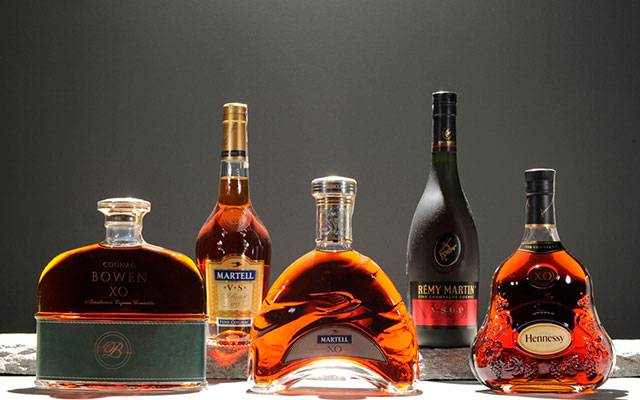 Вайсбир: история, обзор видов, особенности производства, как и с чем пить