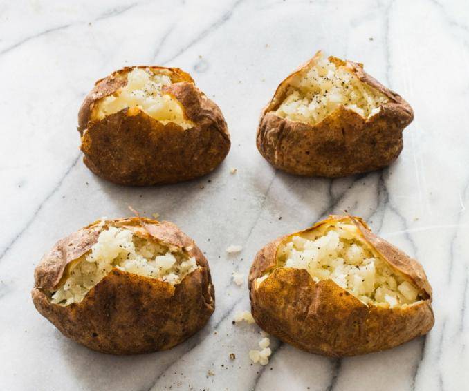 В каком виде картофель менее калорийный. сколько калорий в пюре из картошки