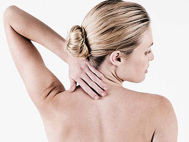 Как избавиться от холки на шее: советы специалистов