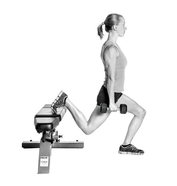 Правильные выпады с гантелями: техника выполнения для девушек