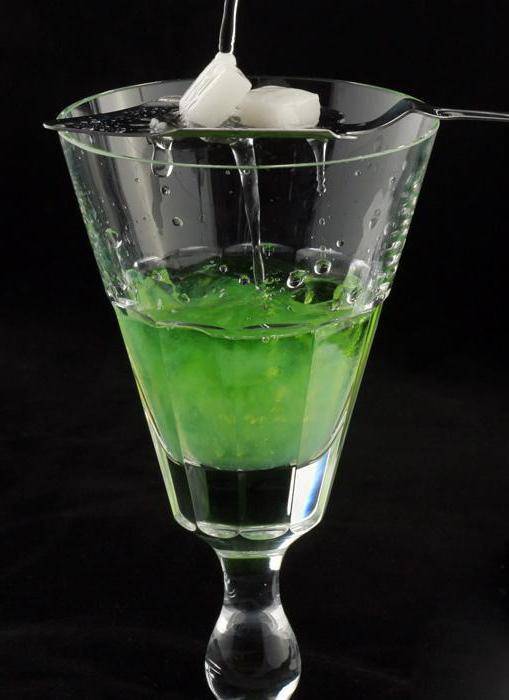 Как правильно пить абсент – 7 методов