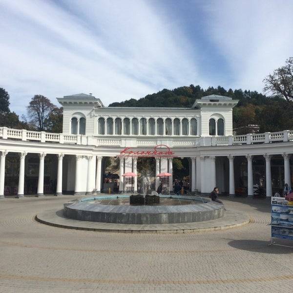 карта колоннады