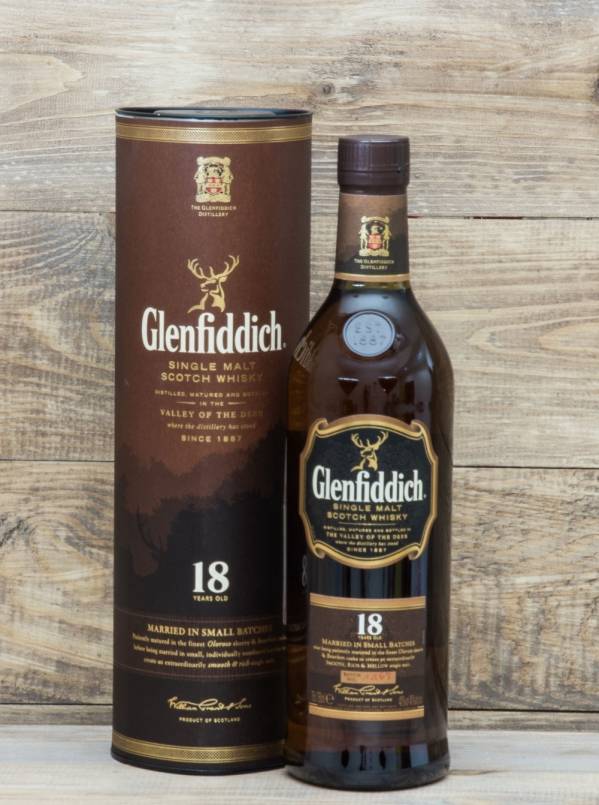 Гленфиддик 18. Glenfiddich 10. Виски Гленфиддик ИПА 40%.