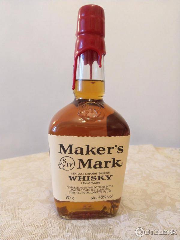 Maker s mark. Бурбон maker s Mark. Этикетка Мэйкерс Марк. Бурбон maker's Mark дно. Майк мейкер виски.