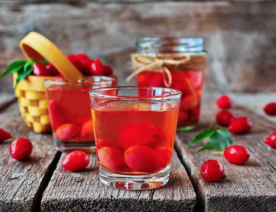 Самогон из кизила: как сделать в домашних условиях, список необходимых компонентов и классический рецепт напитка