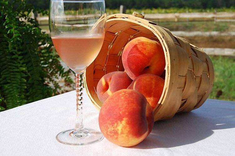 Как сделать вино из абрикосов в домашних условиях: простой рецепт
как сделать вино из абрикосов в домашних условиях: простой рецепт