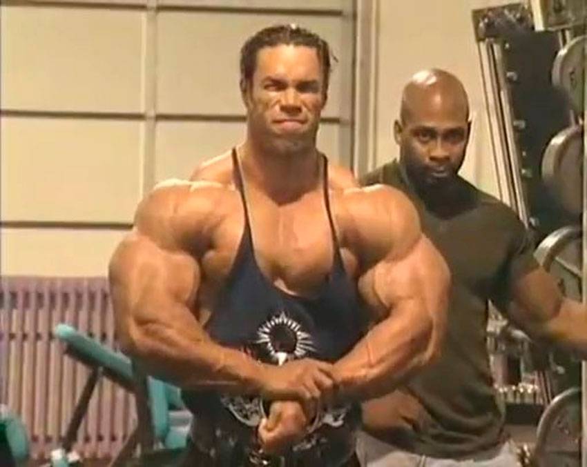 Программа тренировок кевина леврона | тренировки звезд | фитес-life